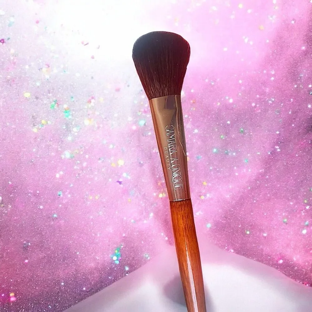 CAMARAA UNIQUE BEAUTY THE VIRTUOUS WOMAN BRUSH SET VOL 1 -DEBORAH AND RUTH- NIP
